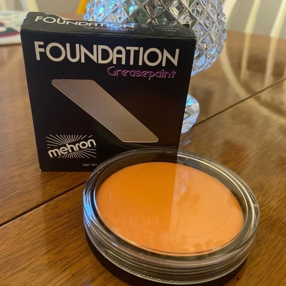 GREASEPAINT Mehron Foundation NEW “Light Auguste” 1.25 oz